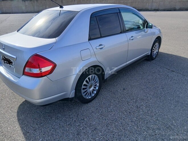 Nissan Tiida 2011, 163,503 km - 1.5 л - Bakı