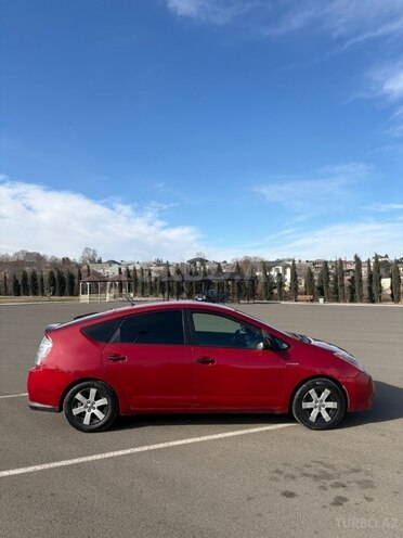 Toyota Prius-6