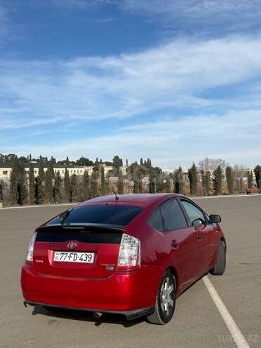 Toyota Prius-2