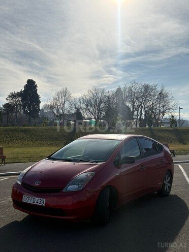 Toyota Prius-3