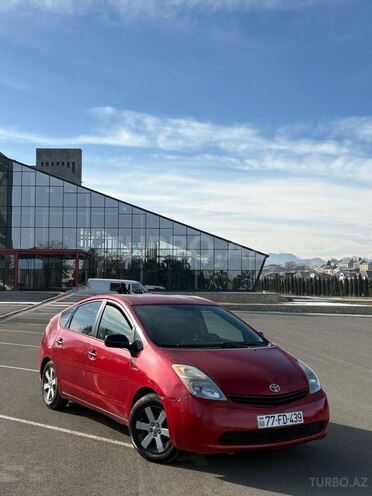 Toyota Prius-1