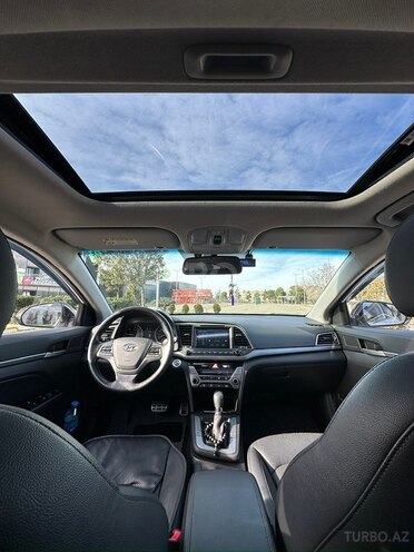 Hyundai Avante 2017, 175,000 km - 1.6 l - Bakı