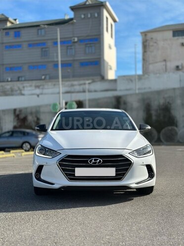 Hyundai Avante 2017, 175,000 km - 1.6 l - Bakı