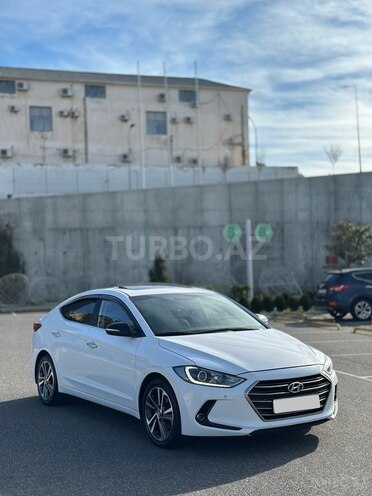 Hyundai Avante 2017, 175,000 km - 1.6 l - Bakı