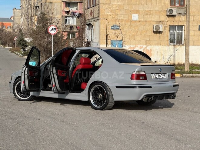 BMW 523 1999, 428,000 km - 2.5 l - Bakı