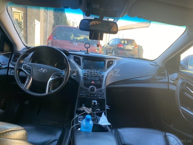 Hyundai Grandeur-5
