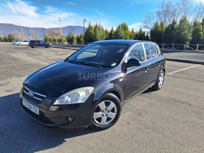 Kia Ceed 2008, 298,000 km - 1.6 л - Şəki