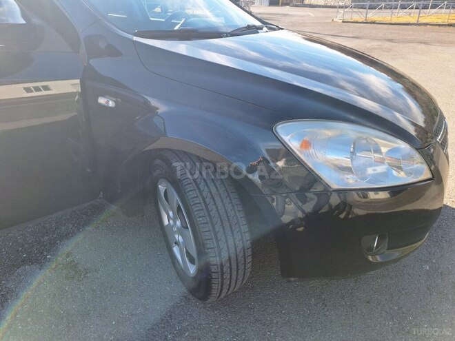 Kia Ceed 2008, 298,000 km - 1.6 л - Şəki