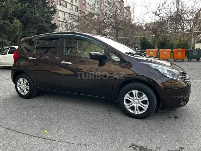 Nissan Note-4