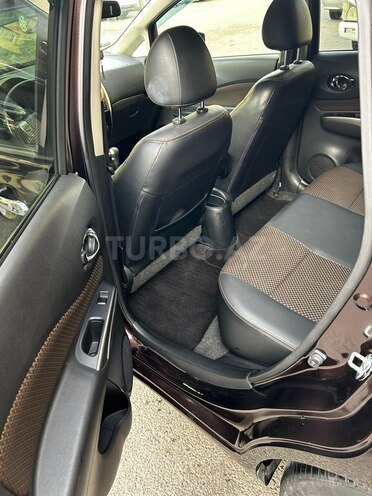 Nissan Note-6