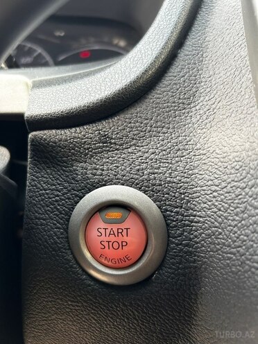 Nissan Note-7