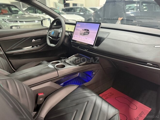 Changan Deepal SL03-7