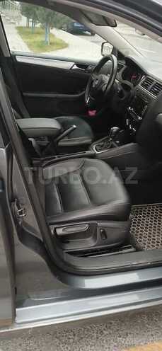 Volkswagen Jetta 2013, 329,916 km - 1.8 l - Bakı