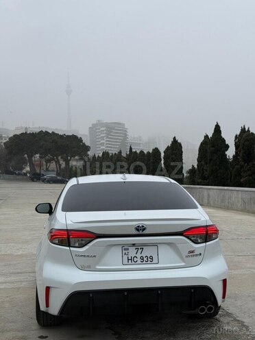 Toyota Corolla-10