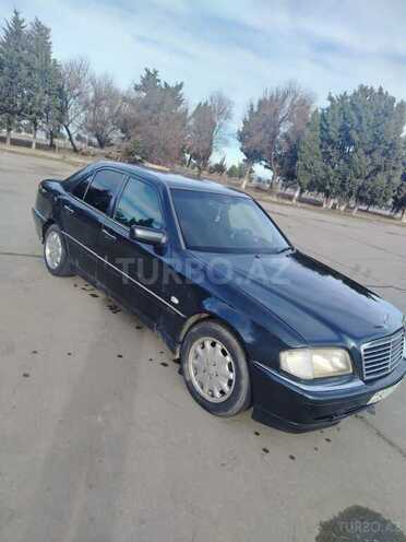 Mercedes C 200 1998, 327,946 km - 2.2 l - Bakı