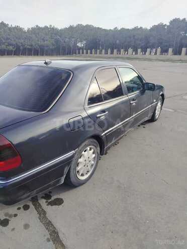 Mercedes C 200 1998, 327,946 km - 2.2 l - Bakı