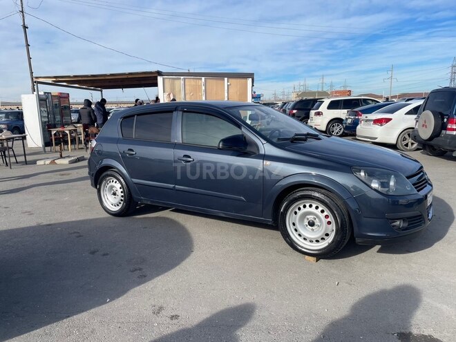 Opel Astra 2006, 240,000 km - 1.3 l - Bakı