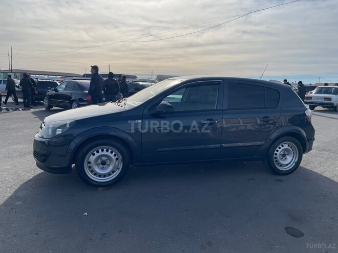 Opel Astra 2006, 240,000 km - 1.3 l - Bakı