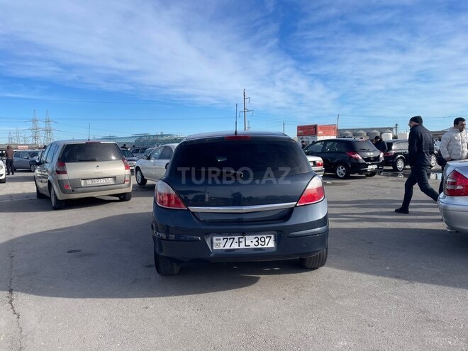 Opel Astra 2006, 240,000 km - 1.3 l - Bakı