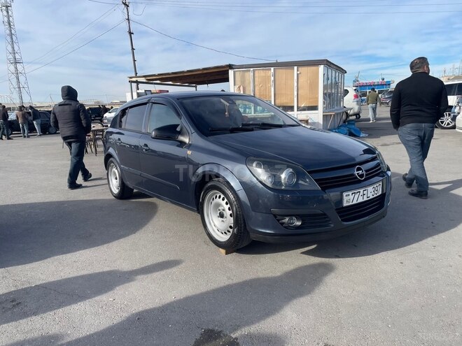 Opel Astra 2006, 240,000 km - 1.3 l - Bakı