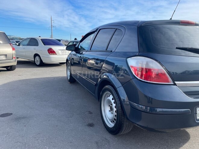 Opel Astra 2006, 240,000 km - 1.3 l - Bakı