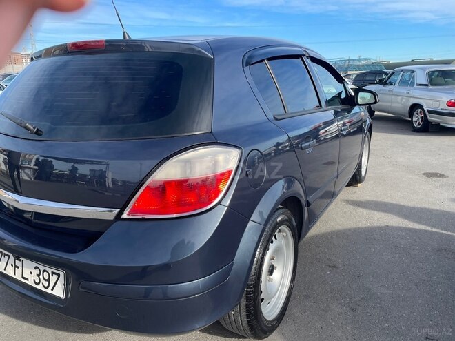 Opel Astra 2006, 240,000 km - 1.3 l - Bakı