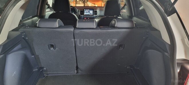 Hyundai Venue 2024, 30,000 km - 1.6 l - Bakı