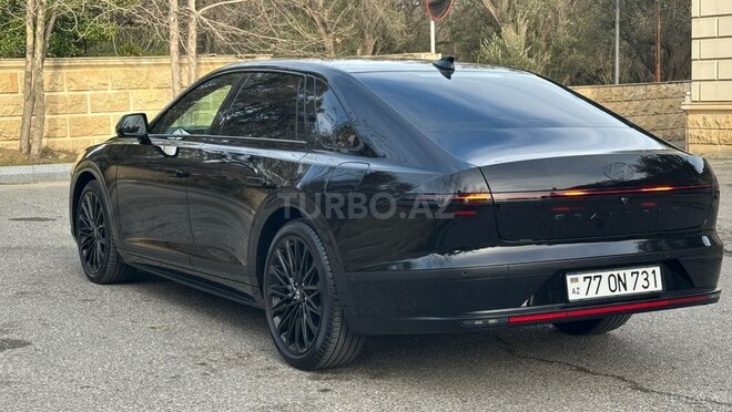 Hyundai Grandeur-9