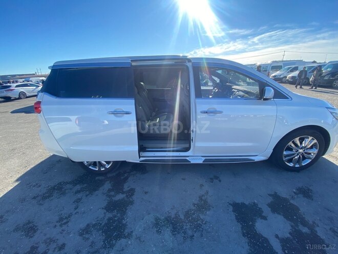 Kia Carnival 2015, 197,000 km - 2.2 л - Sumqayıt