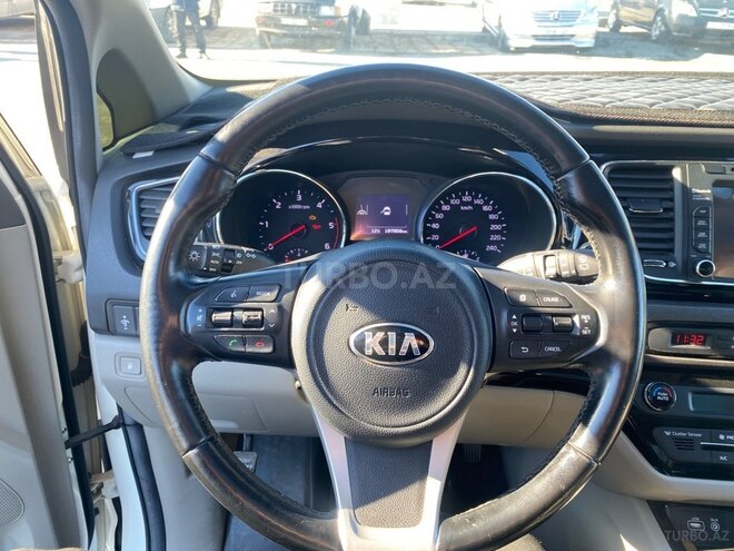 Kia Carnival 2015, 197,000 km - 2.2 л - Sumqayıt