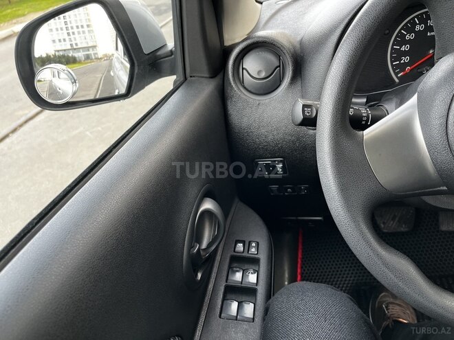 Nissan March 2017, 52,000 km - 1.2 l - Bakı