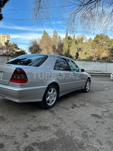 Mercedes C 230 2000, 412,000 km - 2.3 l - Bakı