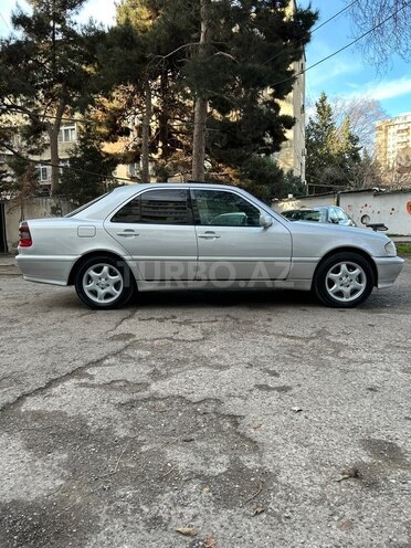 Mercedes C 230 2000, 412,000 km - 2.3 l - Bakı