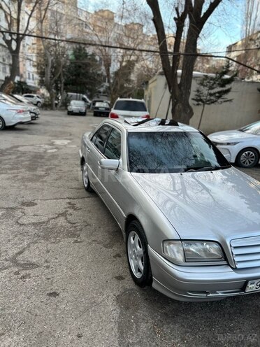 Mercedes C 230 2000, 412,000 km - 2.3 l - Bakı