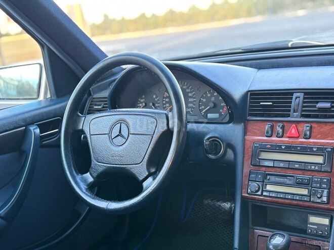 Mercedes C 200 1998, 354,258 km - 2.0 l - Xırdalan