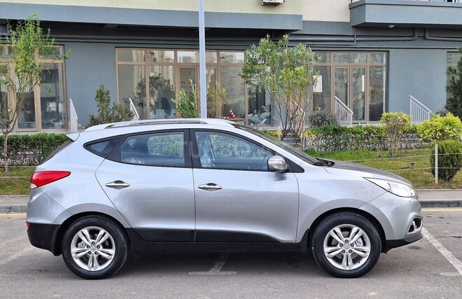 Hyundai ix35 2013, 151,000 km - 2.0 л - Bakı