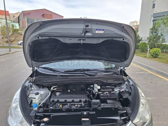 Hyundai ix35 2013, 151,000 km - 2.0 л - Bakı