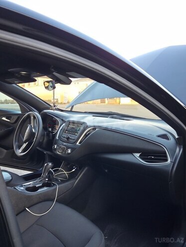 Chevrolet Malibu-14