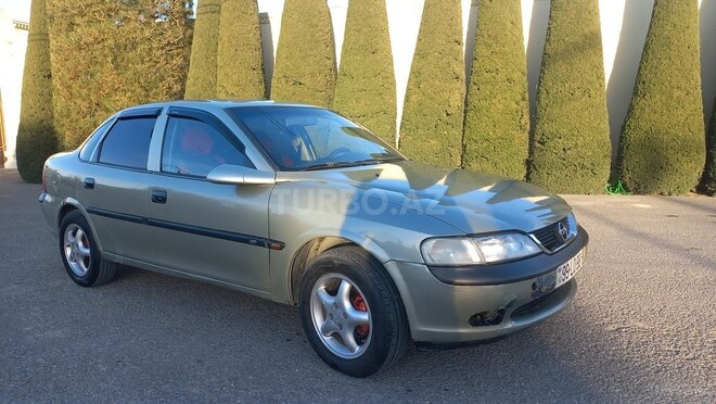 Opel Vectra 1996, 300,000 km - 1.8 l - Bakı