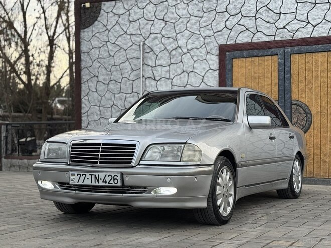 Mercedes C 240 1999, 284,698 km - 2.6 l - Sabirabad