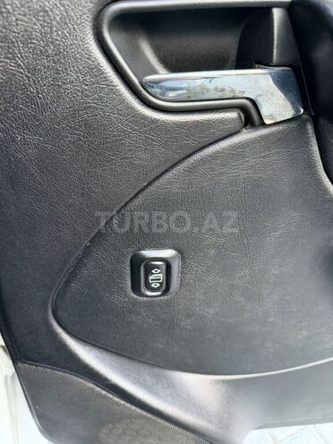 Mercedes C 240 2000, 310,000 km - 2.4 l - Bakı