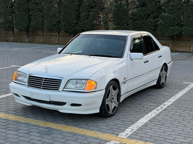 Mercedes C 240 2000, 310,000 km - 2.4 l - Bakı