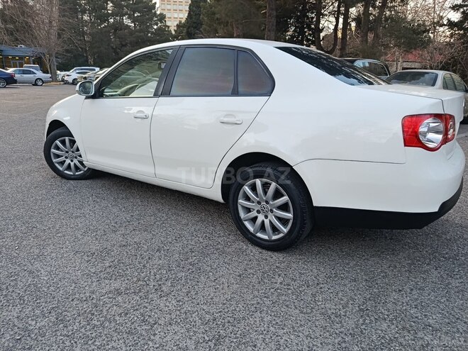 Volkswagen Jetta 2007, 250,000 km - 1.6 l - Bakı