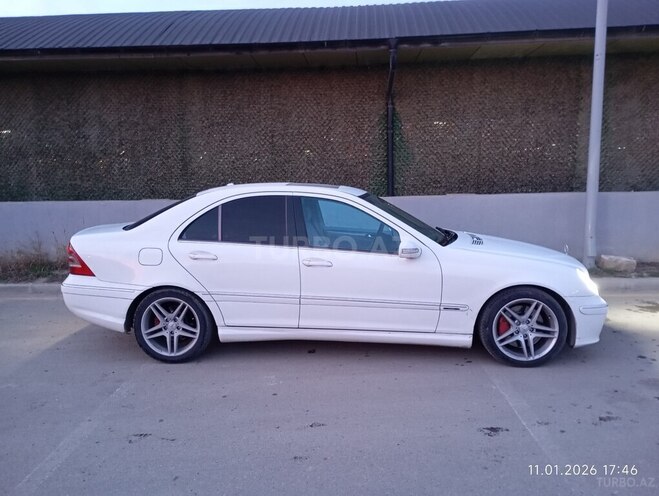 Mercedes C 230 2006, 299,000 km - 2.5 l - Bakı