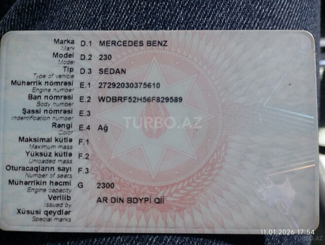 Mercedes C 230 2006, 299,000 km - 2.5 l - Bakı