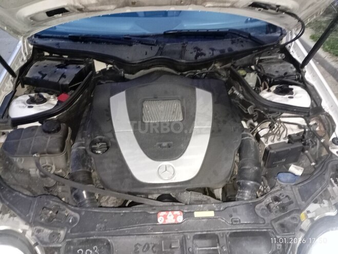 Mercedes C 230 2006, 299,000 km - 2.5 l - Bakı