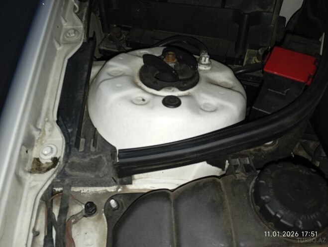 Mercedes C 230 2006, 299,000 km - 2.5 l - Bakı