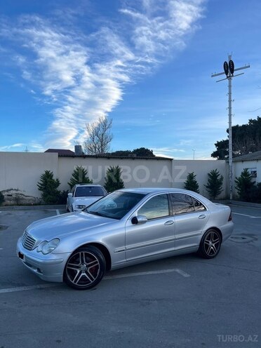 Mercedes C 240 2000, 125,998 km - 2.6 l - Sumqayıt