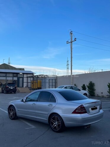 Mercedes C 240 2000, 125,998 km - 2.6 l - Sumqayıt