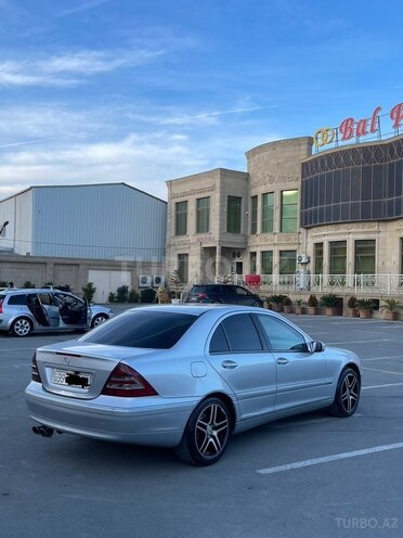 Mercedes C 240 2000, 125,998 km - 2.6 l - Sumqayıt